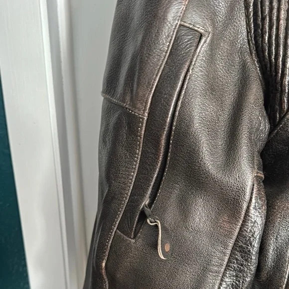 Men's Brown Leather Jacket - Picture 3 of 6